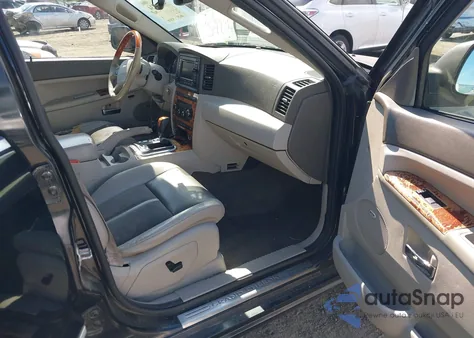 2007 Jeep Grand Cherokee Overland z USA, uszkodzony, nr VIN 1J8HR68287C677428